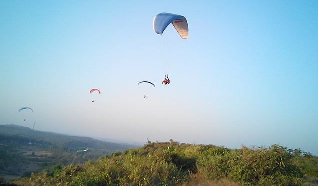 paragliding