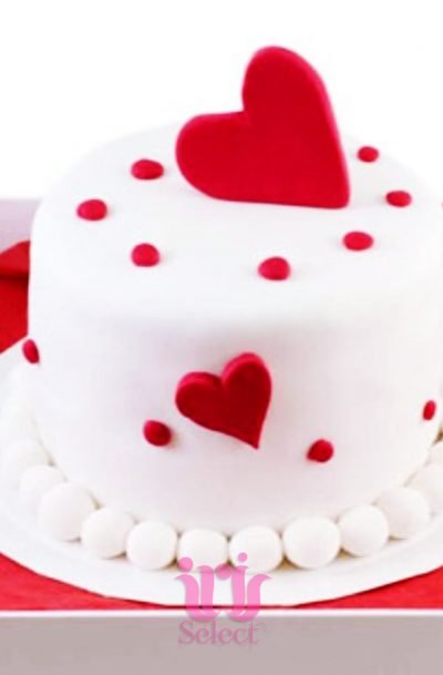 Charming Heart Cake