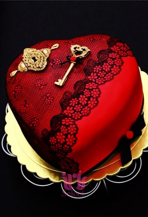 Key and Locket Heart Cake