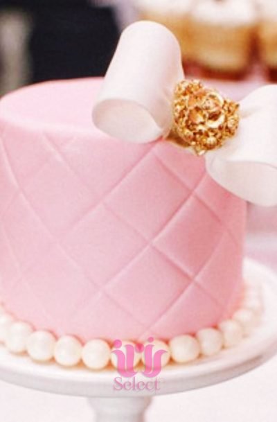 Mini Chanel-inspired cake